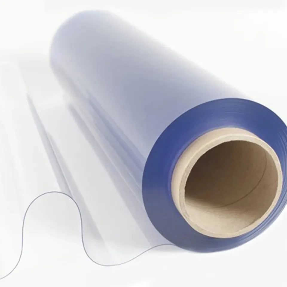 Rolka przezroczystej folii PVC